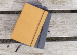 Notitieboekje Recycled Leather | A5 | Gelinieerd kleur bruin sfeer weergave