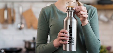 Maak een waterfles schoon voor dagelijks gebruik