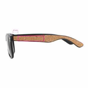 1 cm vanaf scharnier links