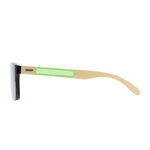 Op het rechterpootje