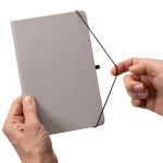 Bedrukte notitieboekjes van gerecycled leer A5 Recycled Leather kleur lichtgrijs sfeer weergave 2