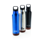 Herbruikbare stalen flessen met kurkbasis 600 ml Cork Base kleur blauw diverse weergaves met logo