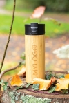 Elegante thermosbeker met bamboe buitenkant en non-drip deksel 450ml Wood kleur hout sfeer weergave 2