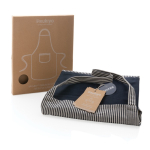 Fijngestreept schort met logo van gerecycled katoen 280 g/m2 Ukiyo Deluxe kleur marineblauw weergave met doos