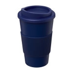 Geïsoleerde plastic koffiemok 350 ml Takeaway Grip American kleur donkerblauw