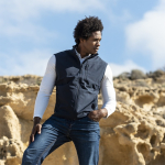 Gerecyclede softshell vest ademend en waterdicht 300 g/m2 MKT Jandro sfeerweergave