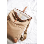 Laptoprugzak van gerecycled polyester met gesp kleur lichtbruin sfeer weergave 3