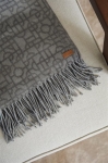 Katoenen deken met franjes bedrukken 130x170cm Geometric Luxe kleur grijs sfeer weergave 2