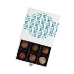 Pralines chocolaatjes in de vorm van een kerstbal kleur wit hoofdweergave