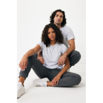 Sport T-shirt van gerecycled polyester, 150 g/m2 Iqoniq kleur lichtgrijs weergave met model
