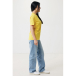Unisex T-shirt van gerecycled katoen, slim fit, 160 g/m2 Iqoniq kleur geel vierde weergave met model