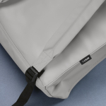 Rugzak van gerecycled kunstleer en kunststof voor 17”-laptop kleur lichtgrijs gedetailleerde weergave