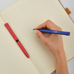 Pen van gerecycled aluminium met magnetische drukknop, zwarte inkt kleur marineblauw