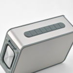 Draadloze speaker van gerecycled plastic met 15 m bereik en 80 W kleur zilver tweede detail weergave
