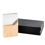Glazen herdenkingsplaat of trofee op houten voet Commemorative