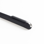 Elegante pen van gerecycled roestvrij staal met blauwe inkt kleur zwart