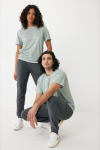 Unisex joggerbroek van gerecycled katoen, 340 g/m2, Iqoniq kleur donkergrijs tweede weergave met model