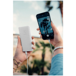 Powerbank met snelle lading en FastCharge-technologie 10.000 mAh kleur wit luxe weergave
