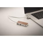 USB-hub met 4 poorten van gerecycled aluminium met walnoothoutdetail kleur hout foto bekijken vijfde weergave