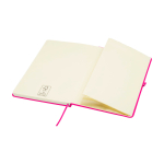 Notitieboek met afgeronde hoeken en zachte kaft A5 pagina’s kleur roze derde weergave