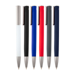 Balpen van gerecycled aluminium met zilveren clip, blauwe inkt kleur zwart tweede weergave meerdere kleuren