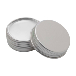 Lippenbalsem met aluminium behuizing en SPF 15 bescherming kleur wit