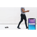 Traceerbare paspoorthouder met locatiebepaling via Apple FindMy kleur zwart sfeer weergave 4