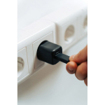 Dubbele oplader van gerecycled plastic met Europese stekker 20W kleur zwart sfeer weergave 2