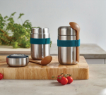 Thermosfles van roestvrij staal met lekvrije sluiting Black+Blum 400ml kleur turkoois sfeer weergave 2