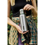Thermosfles van roestvrij staal met handvat Black+Blum 500ml kleur olijfgroen sfeer weergave