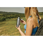 Thermosfles van roestvrij staal met handvat Black+Blum 500ml kleur olijfgroen sfeer weergave 4