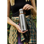 Thermosfles van roestvrij staal met handvat Black+Blum 500ml sfeer weergave