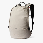 Multifunctionele RPET-rugzak met interne sleeve 20L Bellroy kleur beige