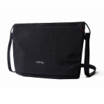 Ruime schoudertas van RPET met verstelbare band 3,5L Bellroy kleur zwart
