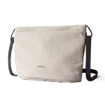 Ruime schoudertas van RPET met verstelbare band 3,5L Bellroy kleur beige