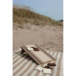 Cornhole-spel van hout met zakjes, ideaal voor buiten kleur bruin sfeer weergave