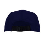 Ademend microvezel pet met logo en gaatjes aan de zijkanten kleur marineblauw vierde weergave