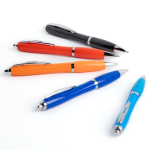 Pen van oceaanplastic met verchroomde details, blauwe inkt