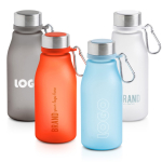 Matte fles van gerecycled plastic met karabijnhaak 350ml