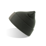Dubbelgelaagde muts van gerecycled polyester met patch kleur donkergrijs