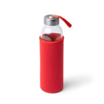 Glazen bidon met neopreen hoes en draagriem 500 ml kleur rood eerste gebruiksweergave