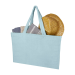 Strandtote met soft-touch afwerking en groot hoofdvak kleur pastel blauw tweede weergave