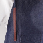 Denim schort van katoen met PU-details, 190 g/m² kleur jeans blauw gedetailleerde weergave