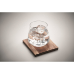 Korte glazen whiskyglas met acaciahouten onderzetters kleur doorzichtig foto bekijken derde weergave