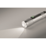 Uitschuifbare zaklamp van gerecycled aluminium, 3 lichtstanden en zoom kleur mat zilver foto bekijken derde weergave
