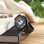 Waterdichte draadloze smartwatch met siliconen band kleur zwart sfeervolle weergave
