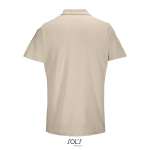 Unisex polo van 100% gekamd katoen met geribbelde kraag en 2 knoopjes kleur nude achter aanzicht