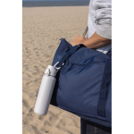 Sportfles van gerecycled staal met vergrendelbare lekvrije dop 600 ml kleur beige sfeer weergave
