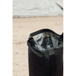 Thermotas van gerecycled polyester met oprolbaar design 25 L kleur zwart sfeer weergave 4