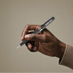 Metalen balpen met elegante kunstlederen etui, blauwe inkt kleur zwart gedetailleerde weergave 4